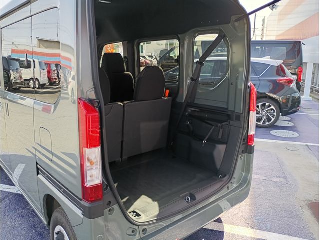 HONDA N-VAN 2025 Image 31