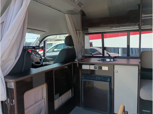 TOYOTA HIACE VAN 4WD 2012 Image 31