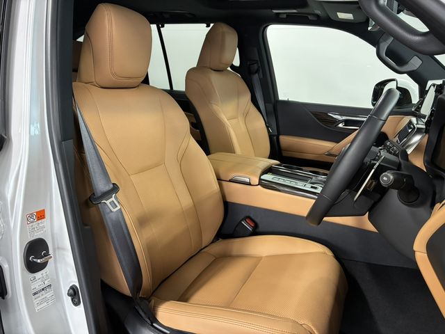 TOYOTA LEXUS LX600 2024 Image 31