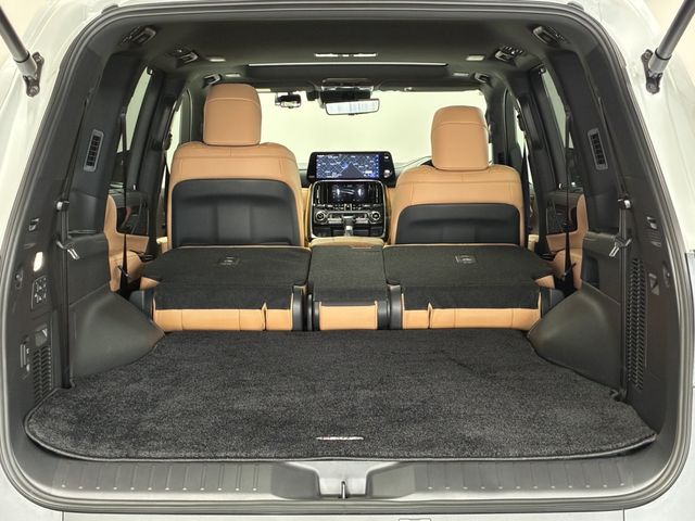 TOYOTA LEXUS LX600 2024 Image 31
