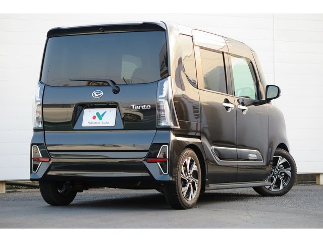 DAIHATSU TANTO CUSTOM 2021 Image 31