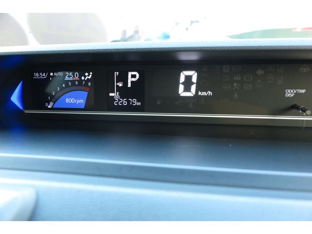 DAIHATSU TANTO CUSTOM 2021 Image 31