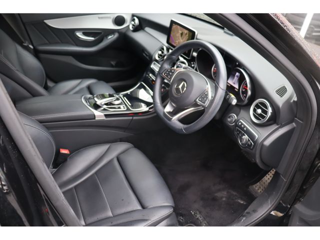MERCEDES BENZ C CLAS 2018 Image 31