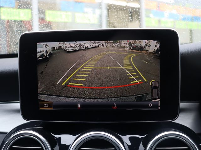 MERCEDES BENZ C CLAS 2018 Image 31