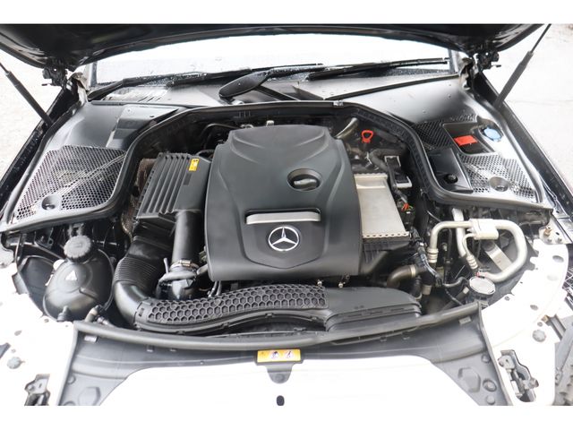 MERCEDES BENZ C CLAS 2018 Image 31