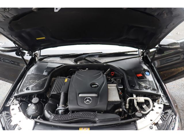 MERCEDES BENZ C CLAS 2018 Image 31