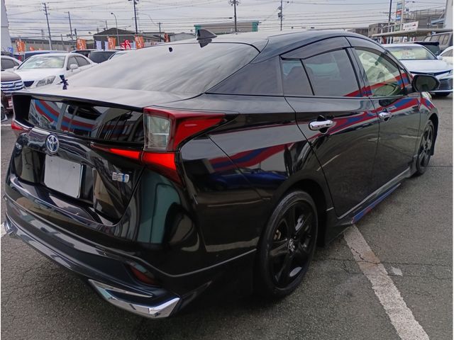 TOYOTA PRIUS 2021 Image 31