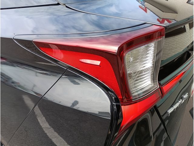 TOYOTA PRIUS 2021 Image 31