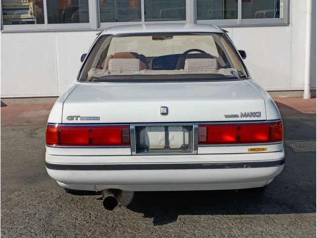 TOYOTA MARK2 HARDTOP 1988 Image 31