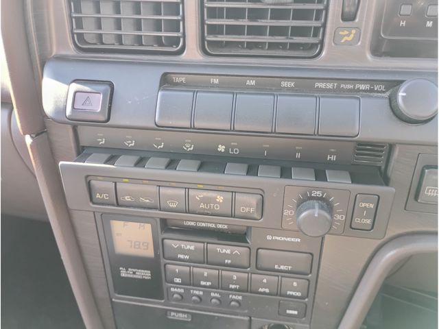 TOYOTA MARK2 HARDTOP 1988 Image 31