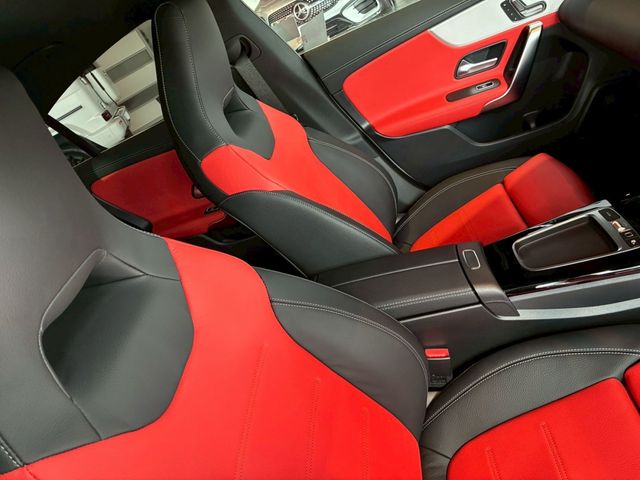 MERCEDES BENZ CLA CL 2025 Image 31