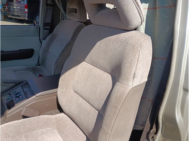 NISSAN CARAVAN VAN 4WD 1991 Image 31