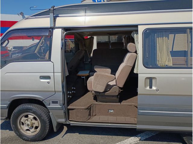 NISSAN CARAVAN VAN 4WD 1991 Image 31