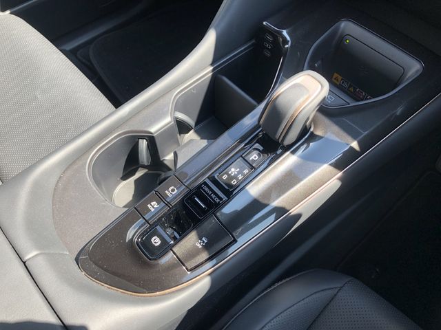 TOYOTA CROWN SPORT 2025 Image 31