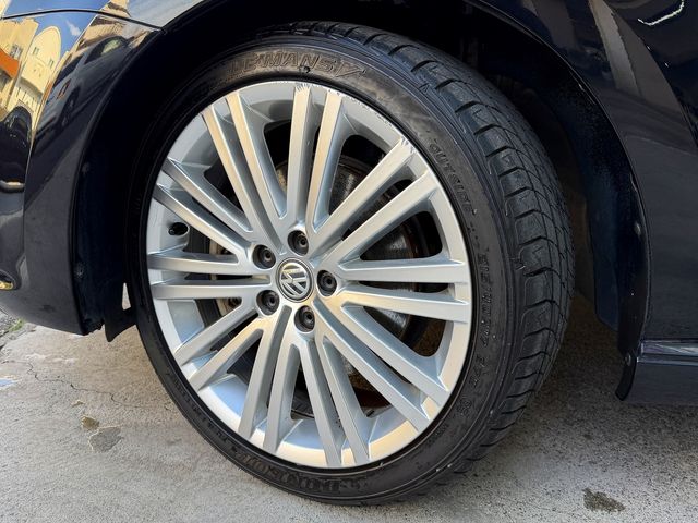 VOLKSWAGEN POLO 2017 Image 31