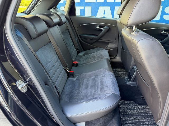 VOLKSWAGEN POLO 2017 Image 31