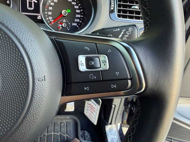VOLKSWAGEN POLO 2017 Image 31