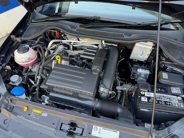 VOLKSWAGEN POLO 2017 Image 31