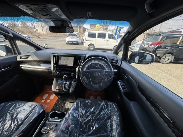 TOYOTA ALPHARD 4WD 2021 Image 31