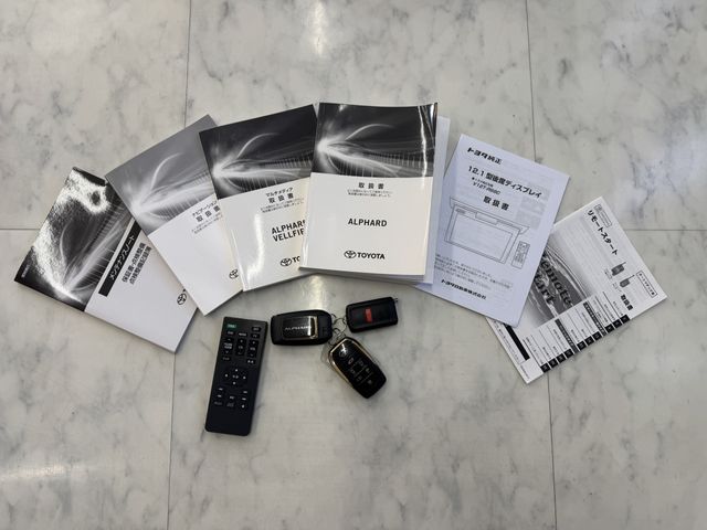 TOYOTA ALPHARD 4WD 2021 Image 31