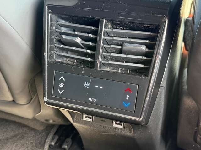 CITROEN DS7 CROSSBAC 2020 Image 31