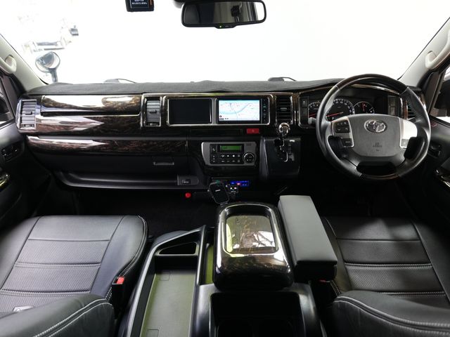 TOYOTA HIACE WAGON 2020 Image 31