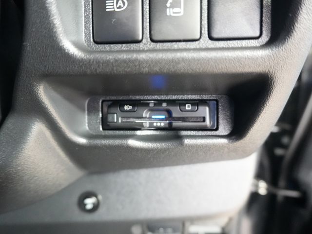 TOYOTA HIACE WAGON 2020 Image 31