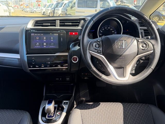 HONDA FIT HYBRID 2014 Image 31