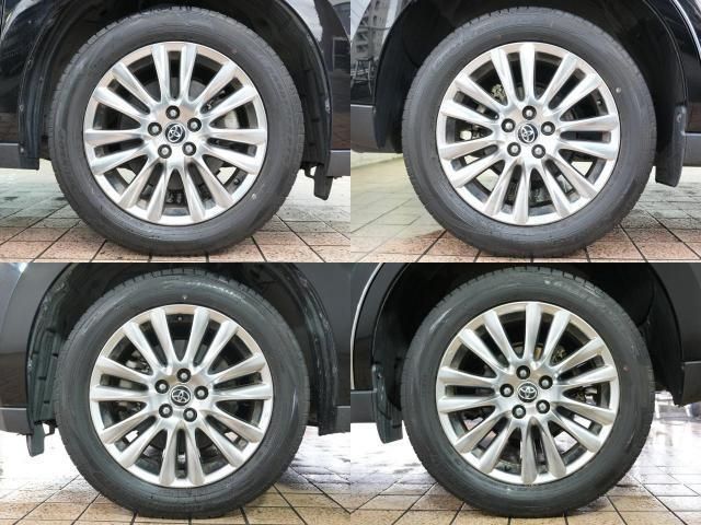 TOYOTA HARRIER 4WD 2019 Image 31