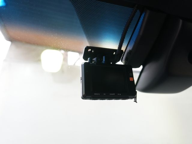 TOYOTA HARRIER 4WD 2019 Image 31