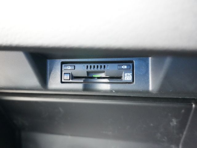 TOYOTA HARRIER 4WD 2019 Image 31