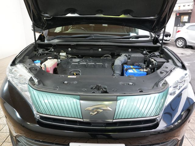 TOYOTA HARRIER 4WD 2019 Image 31