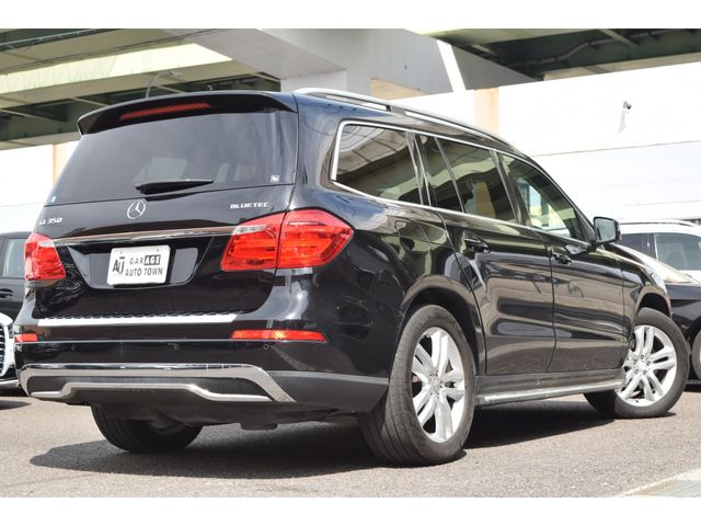 MERCEDES BENZ GL CLA 2016 Image 31