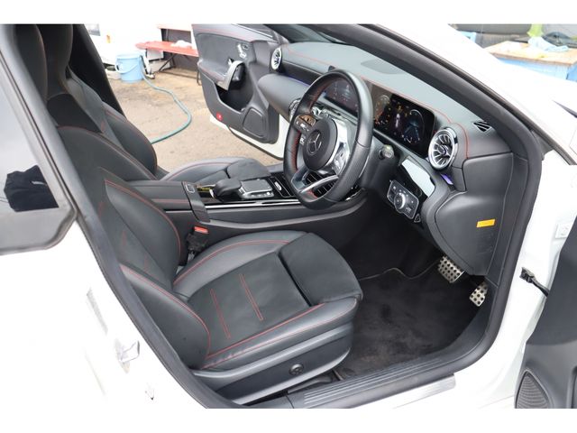 MERCEDES BENZ CLA SH 2023 Image 31