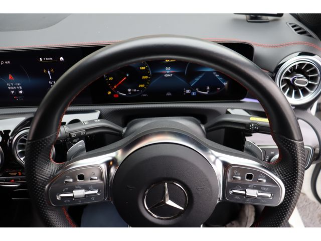 MERCEDES BENZ CLA SH 2023 Image 31