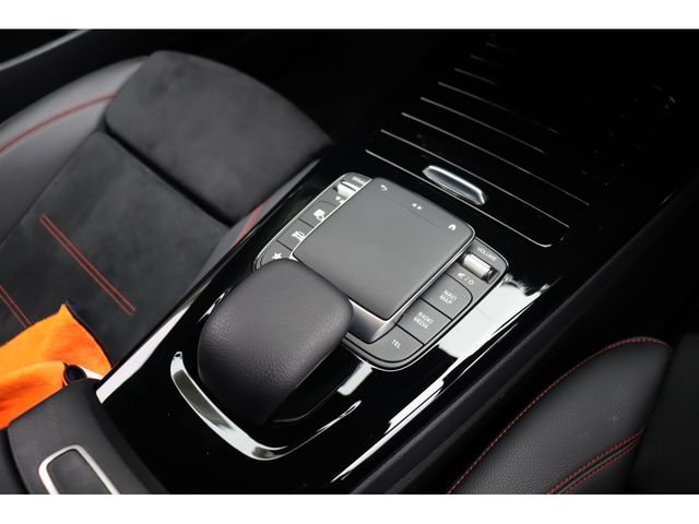 MERCEDES BENZ CLA SH 2023 Image 31