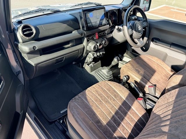 SUZUKI JIMNY 4WD 2023 Image 31