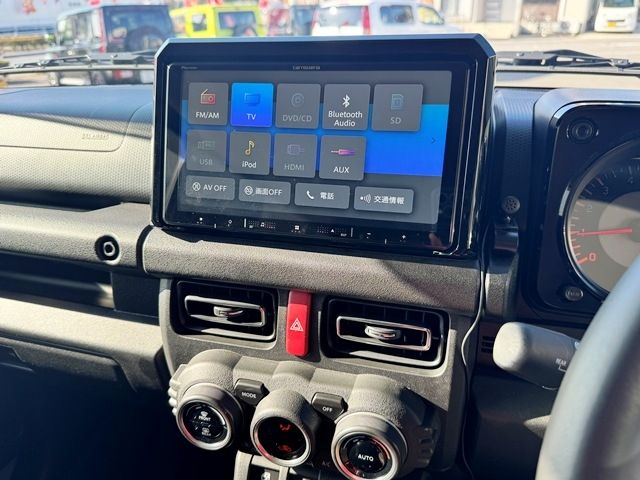 SUZUKI JIMNY 4WD 2023 Image 31