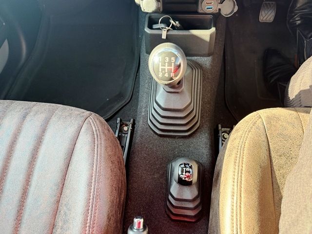 SUZUKI JIMNY 4WD 2023 Image 31
