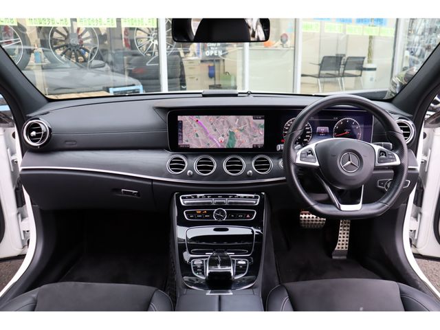 MERCEDES BENZ E CLAS 2018 Image 31