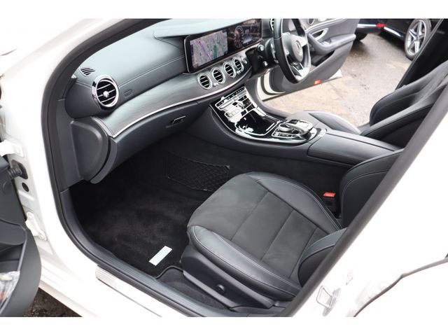 MERCEDES BENZ E CLAS 2018 Image 31