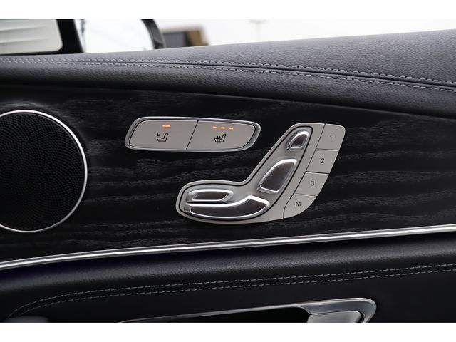MERCEDES BENZ E CLAS 2018 Image 31