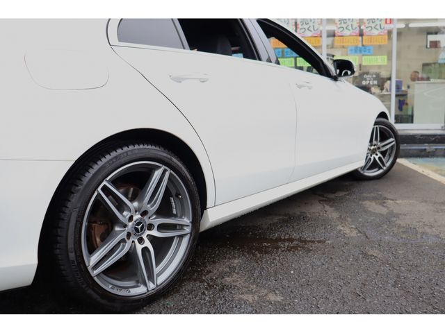 MERCEDES BENZ E CLAS 2018 Image 31