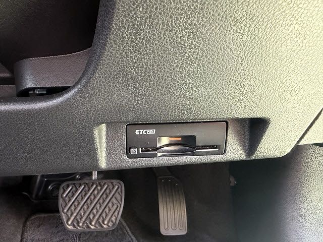 NISSAN LEAF 2021 Image 31