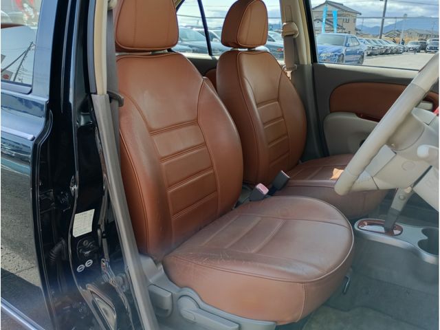 MITSUOKA VIEWT 2008 Image 31