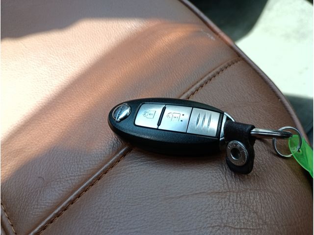 MITSUOKA VIEWT 2008 Image 31