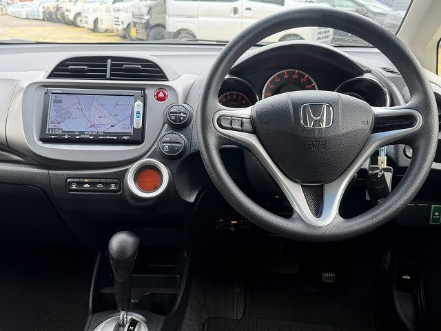 HONDA FIT 2013 Image 31