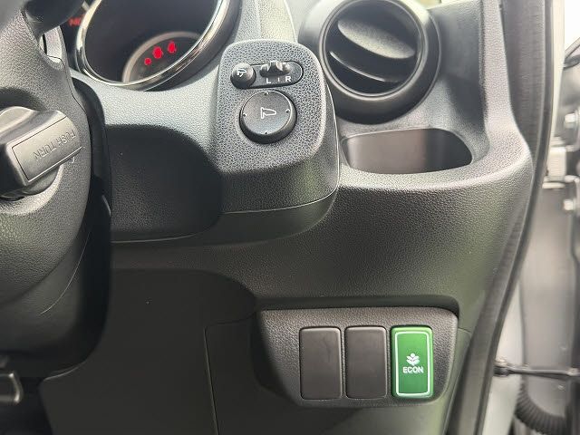 HONDA FIT 2013 Image 31