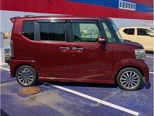 HONDA N BOX CUSTOM 2017 Image 31