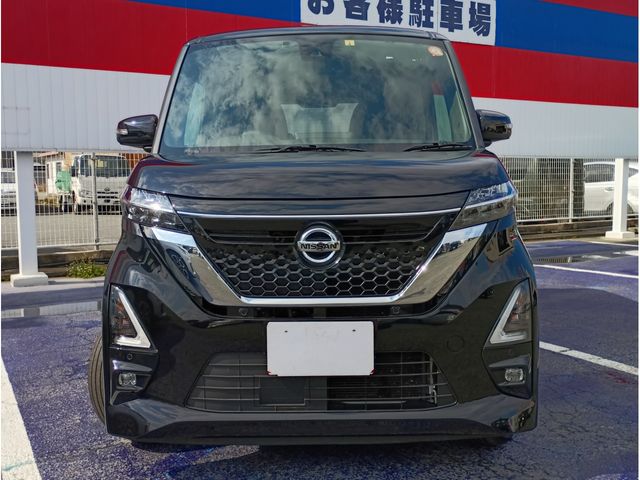 NISSAN ROOX 2023 Image 31